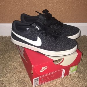 Women’s Nike kaishi print